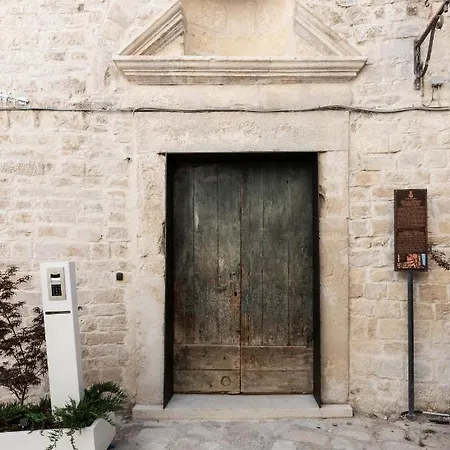 No Church Inside Apartment Trani